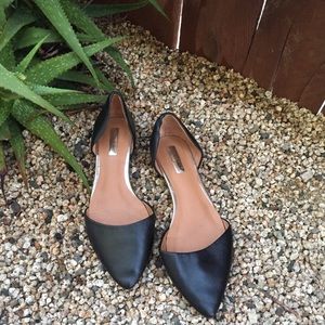 Halogen D’Orsay black pointed flats